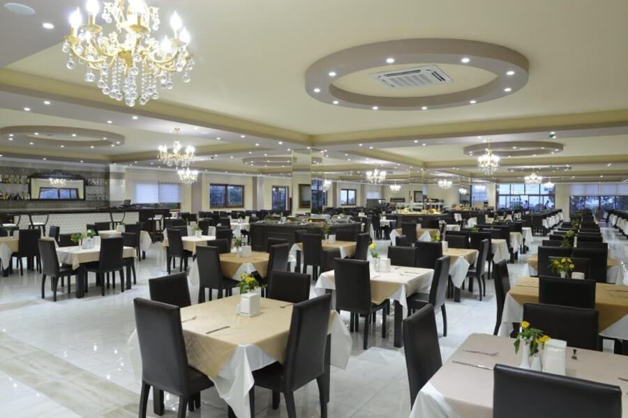 Riverside Garden Resort & Suna'S Beach Club Krini Exterior foto
